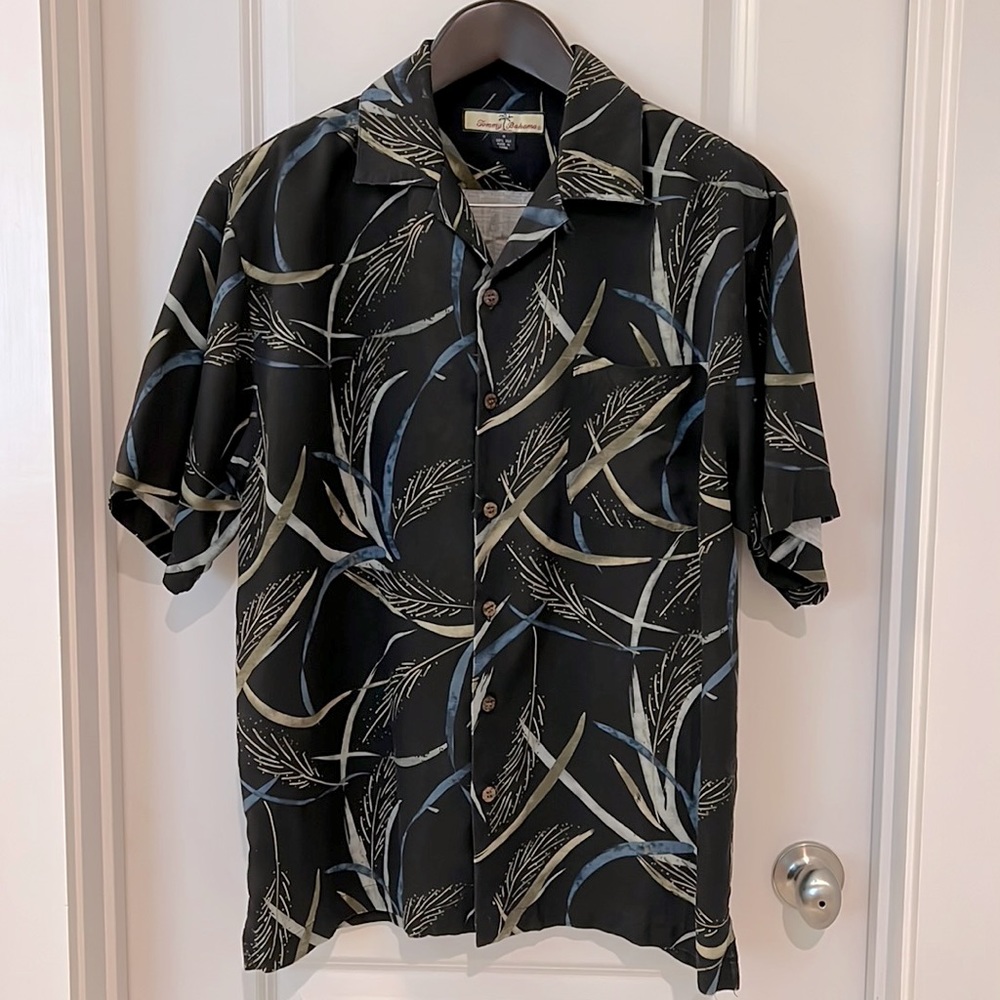 Tommy Bahama Silk Camp Shirt, size M